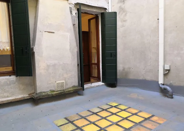 APPARTAMENTO Ruga Giuffa